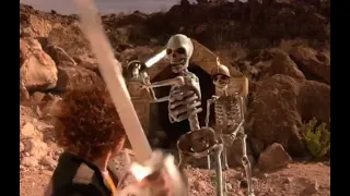 Spy Kids 2 The Island of Lost Dreams - Skeleton Fight Scene