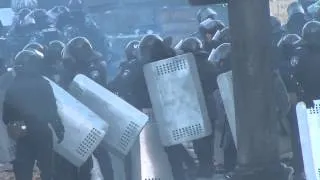 #євромайдан. На передовій. Вул. Грушевского, Київ. 26.01.2014