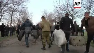 Latest from Kramatorsk airport, pro-Russians marching on airport from Slovyansk