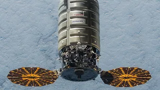 Таймлапс отстыковки американского грузового корабля Cygnus от МКС