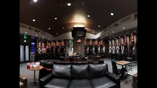 Tour of the Giants Clubhouse with Jeremy Affeldt