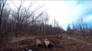 Сбрасывали кругом... Ищу металлолом в предзаводских оврагах и свалках