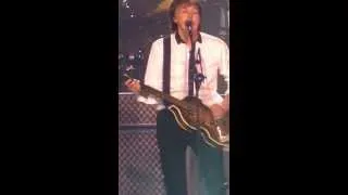 Paul Maccartney in Fukuoka 　I Saw Her There Standing There