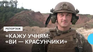 На Харківщині 32-річний ветеран війни вчить тероборонівців стріляти