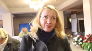 Донецк, Выборы  Женщины передают привет Гиви и Мотороле. Ополчение Новороссии.