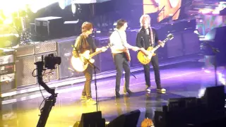 Paul McCartney Golden Slumbers, Carry That Weight, The End 5/5/2016 Minneapolis, MN Target Center