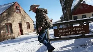 Widow of killed Oregon occupier plans to sue