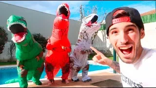 ESCONDITE ÉPICO CON 3 DINOSAURIOS REX EN EL JARDIN DE MI CASA !! Makiman