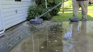 Pressure washing concrete front stoop