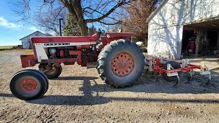 Farmall 706D Field Cultivating