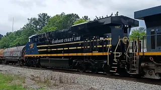 CSX M692 Departs Greenwood SC With CSXT 1967(SCL Heritage Unit) Trailing