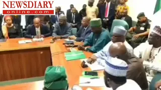 Finally Emefiele appears before house of rep ad hoc committee #cbn #cbngovernor #emefiele #naira