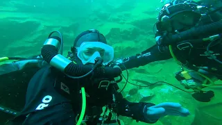 Mares Horizon semi-closed rebreather- a selfie and a convo at 60 ft
