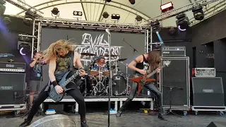 Evil Invaders - live - Feed Me Violence -  Full Metal Holiday 2019