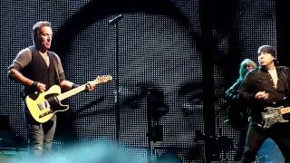 Springsteen - Born in the USA / Cover Me @ Final Giants Stadium Show 10/9/09