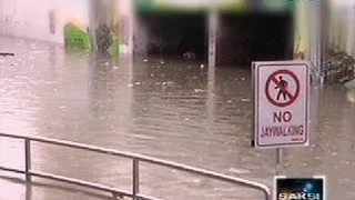 Saksi: Baha sa ilang bahagi ng Metro Manila, abot hanggang dibdib