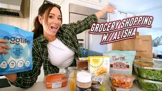 Grocery Shopping w/ Alisha!!  Vlogmas Day 2