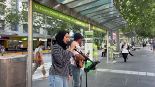 Sunday Morning - Busking Session | Guitar Cover Feat. Leni