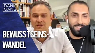 Dr. Daniele Ganser: Wir erleben einen Bewusstseinswandel (Nawid Eskandarpour 10. Februar 2022)