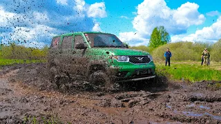 Что творят эти ПСИХИ? Положили движок Toyota LC 200, утопили JEEP CHEROKEE! @Do_not_brake в шоке