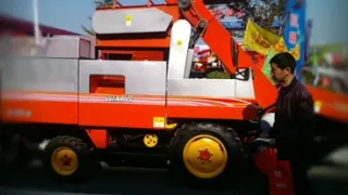 china manufacture 2 row maize harvester,2 rows corn harvester,corn harvest with good price for sale.