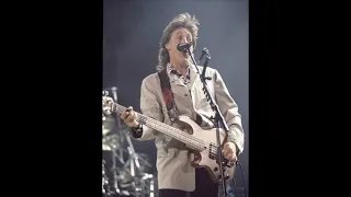 Paul McCartney - Band On The Run (Live in East Rutherford 1990)