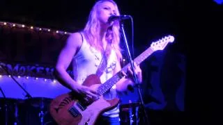 Samantha Fish - Kick Around, Skipper's Smokehouse, Tampa, FL 10/11/2014