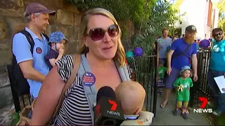 Childcare workers go out on strike at 3:20pm, the time they start working for free