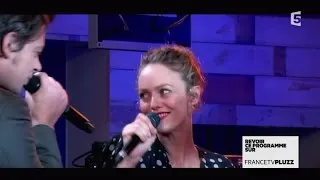 Vanessa Paradis et Benjamin Biolay "Pas besoin de permis" - C à vous - 28/11/2014