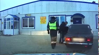 В Самаре пьяный водитель попытался скрыться от полицейских