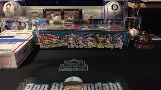 2017 Topps Baseball Card Set Previewing + FMC Ethan’s Elvis Covers & More