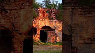 Остатки разрушенной колокольни, Ярославская область 📸💔 #beautiful #views #travel #abandoned