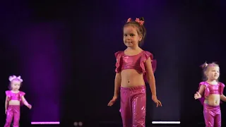 Современный детский танец 3-4 года «‎Barbie girl» - Настя Ломанова ‎- Fraules Dance Centre