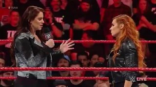 Becky Lynch attacked RAW Commissioner Stephanie McMahon On RAW. #BeckyLynch #StephanieMcmahon #RAW