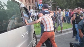 Ереван: полиция задержала шесть манифестантов