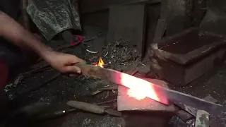 Knife Making - Making a Super Sharp Kurbani Knife From Rusted Leaf Spring-7