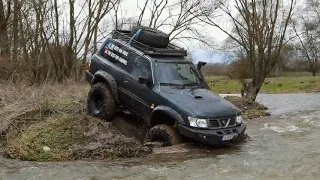 DIff lock vs No Diff lock offroad Nissan Patrol gr y61