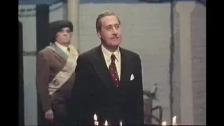 Alberto Sordi - Un borghese piccolo piccolo (1977)