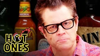 Johnny Knoxville Gets Smoked By Spicy Wings | Hot Ones