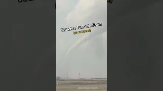 Watch A Tornado Form in Iowa
