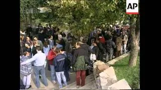 YUGOSLAVIA: BELGRADE: ANTI MILOSEVIC PROTESTS (V)