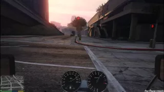 В ГТА 5 СМЕРТЕЛЬНЫЕ  МОТО АВАРИИ ОТ ПЕРВОГО ЛИЦА..№4//GTA V CRAZY MOTOBIKE