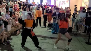 [Kpop Busking in Hongdae] 청하 (CHUNG HA) - "Snapping" dance cover by Alina, Bel 2022년 7월 2일