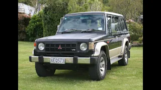 1990 Mitsubishi Pajero - 3.0 V6 - 4WD - Walk Around and Engine Start