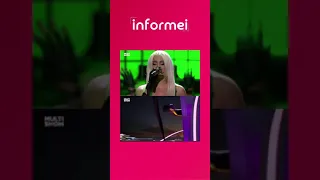 luisa sonza fez uma performance do seu novo single e colocou uma mensagem de voz de trás pra frente