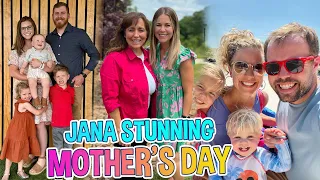 Jana Duggar and Michelle Shine in Stunning New Pic! Joy-Anna's Baby #4 Clue! Duggar Mother's Day!