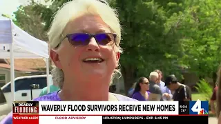 Waverly flood survivors receive new homes