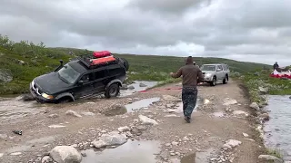 Вытягивание из глинистой лужи по дороге на Дальние Зеленцы.