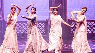 Shriya Saran LIVE Classical Dance at Bombay Times Fashion Week 2024