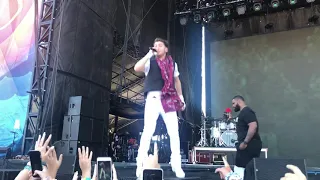 Bazzi - 3:15 (Live @ Hangout Fest)